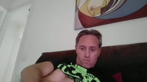 sten015 online show from 09/30/25, 12:43