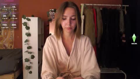 Snapshot of steph_fossst chatting on 09/23/25, 06:44 Stephanie 3 online show from 09/23/25, 06:44