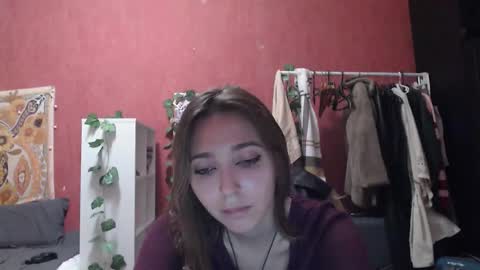 Snapshot of steph_fossst chatting on 10/10/25, 05:12 Stephanie 3 online show from 10/10/25, 05:12