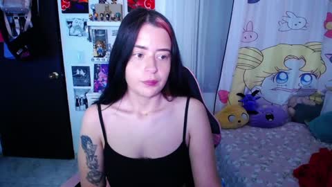 Snapshot of stephani_rousso chatting on 02/13/25, 07:21 joha cosmo online show from 02/13/25, 07:21