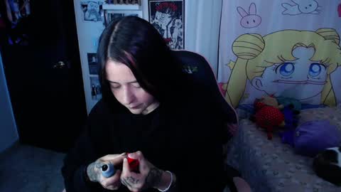 Snapshot of stephani_rousso chatting on 02/21/25, 10:48 joha cosmo online show from 02/21/25, 10:48