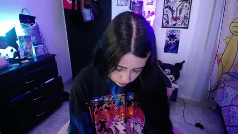 Snapshot of stephani_rousso chatting on 10/06/25, 11:46 joha cosmo online show from 10/06/25, 11:46