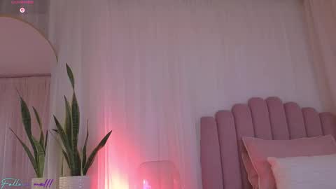 stephania_let online show from 10/03/25, 01:19