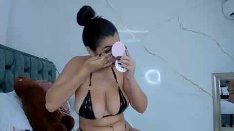Stefanny online show from 09/09/25, 11:04
