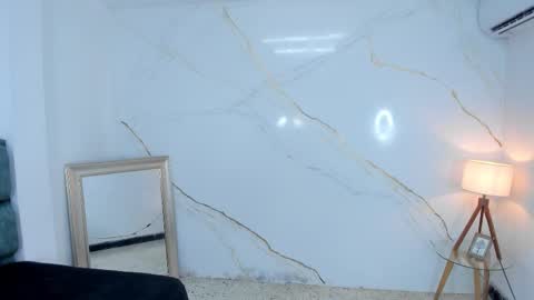 Stefanny online show from 10/15/25, 12:11