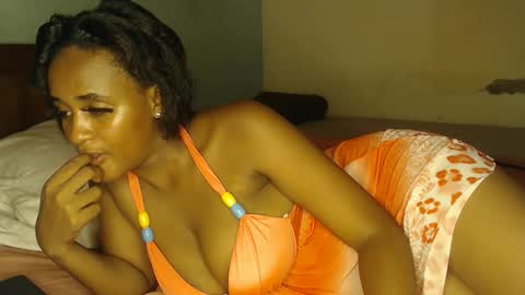 cate ma belle online show from 11/10/25, 08:41