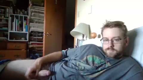 Ian23602 online show from 10/12/25, 09:58