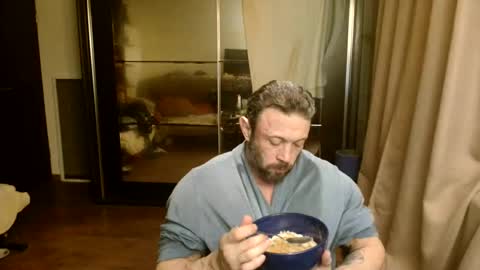 Steve Oakenshield son of John son of Vasyl online show from 10/28/25, 10:12