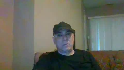 Snapshot of stevecv67 chatting on 12/01/25, 03:39 Steve online show from 12/01/25, 03:39