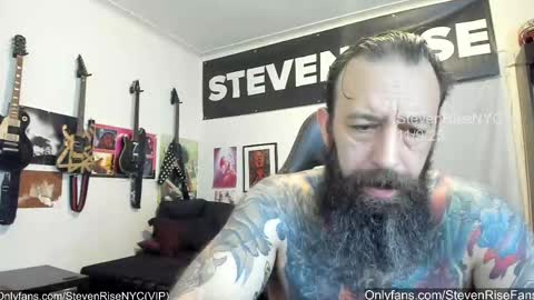 Snapshot of stevenrisenyc chatting on 11/09/25, 02:26 StevenRiseNYC online show from 11/09/25, 02:26