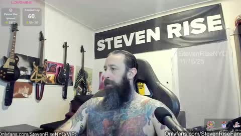Snapshot of stevenrisenyc chatting on 11/16/25, 10:59 StevenRiseNYC online show from 11/16/25, 10:59