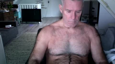 Snapshot of stevetwo chatting on 12/09/24, 12:30 stevetwo online show from 12/09/24, 12:30