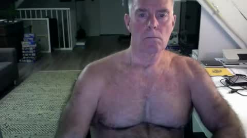 Snapshot of stevetwo chatting on 02/01/25, 07:13 stevetwo online show from 02/01/25, 07:13