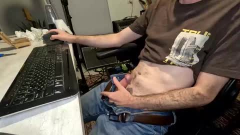 Snapshot of stevie_grey chatting on 09/19/25, 07:32 stevie_grey online show from 09/19/25, 07:32