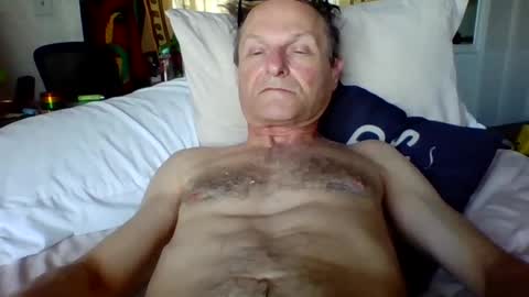 steviehard7 online show from 02/10/25, 06:35