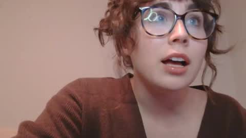 Snapshot of steviesteele chatting on 10/28/25, 03:54 Stevie Steele online show from 10/28/25, 03:54