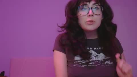 Snapshot of steviesteele chatting on 11/16/25, 04:51 Stevie Steele online show from 11/16/25, 04:51