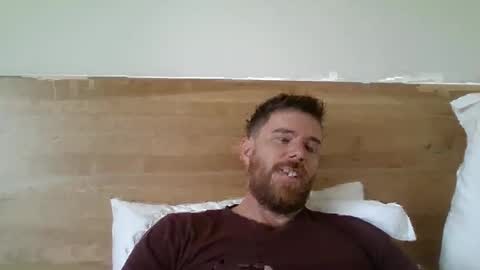 Snapshot of sticky_keyboard1234 chatting on 10/17/25, 12:25 Josh online show from 10/17/25, 12:25