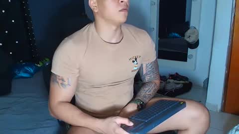 Snapshot of stily_santos_ chatting on 09/12/25, 03:17 stily online show from 09/12/25, 03:17