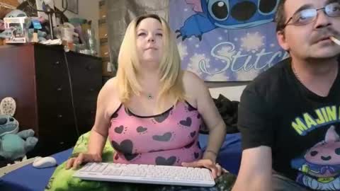 Tasha and Drew online show from 11/20/25, 09:53