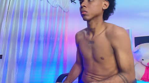 Stiven  online show from 11/12/25, 07:57