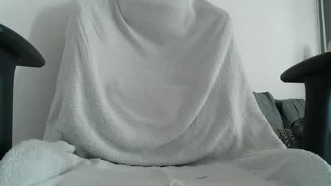 Snapshot of stivglatpik chatting on 11/23/25, 11:54 stivglatpik online show from 11/23/25, 11:54