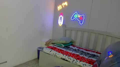 Stiwen online show from 10/29/25, 01:35