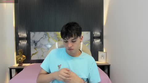 Stiwen online show from 11/16/25, 04:34