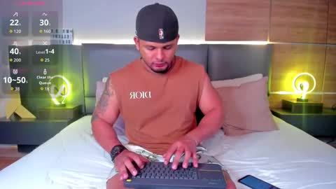 Stone Lee  online show from 10/16/25, 01:28