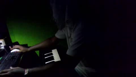 stonehardbbcdick1 online show from 10/11/25, 09:24