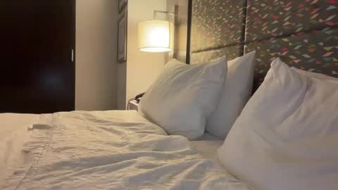 stoneybel online show from 11/24/25, 04:23