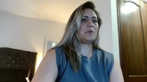 stormy  carter online show from 10/20/25, 10:43