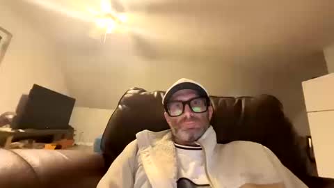 straightexhibitionistforcocks online show from 10/10/25, 09:58