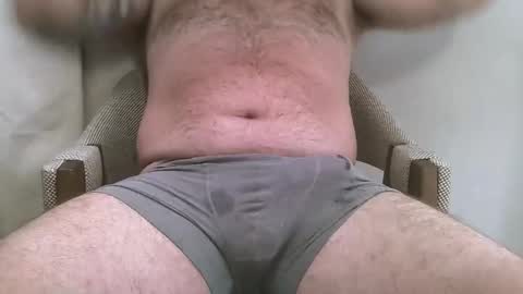 Snapshot of straightstroker81 chatting on 11/14/25, 11:31 straightstroker81 online show from 11/14/25, 11:31