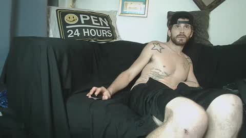 straitpipermann22 online show from 10/08/25, 06:22