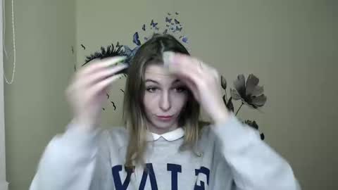 Snapshot of stranger_giirl chatting on 12/08/24, 01:14 Amalia online show from 12/08/24, 01:14