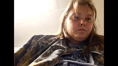 Strawberry online show from 10/20/25, 07:20