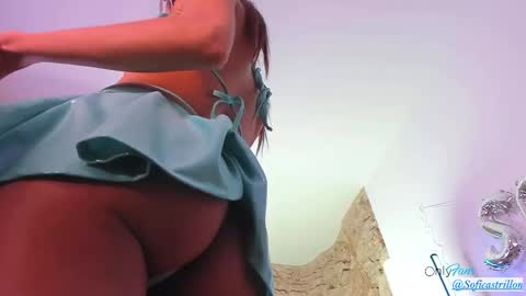 Snapshot of strawberrysofi chatting on 01/16/25, 08:46 Sofia online show from 01/16/25, 08:46