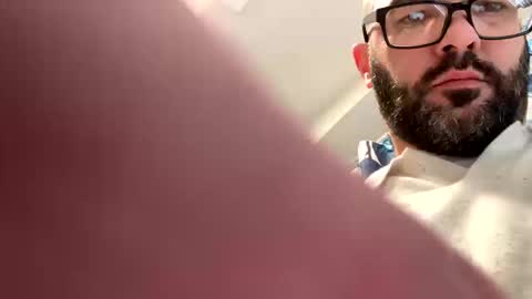 Snapshot of streitzmatthew chatting on 10/14/25, 07:25 streitzmatthew online show from 10/14/25, 07:25