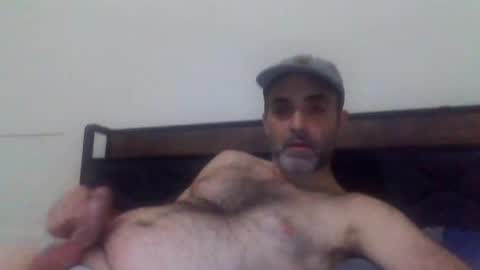 Snapshot of strictdaddy13 chatting on 12/23/24, 11:04 strictdaddy13 online show from 12/23/24, 11:04