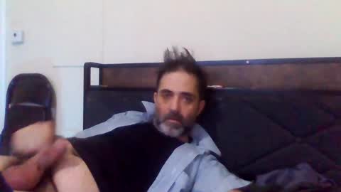 Snapshot of strictdaddy13 chatting on 02/21/25, 11:33 strictdaddy13 online show from 02/21/25, 11:33