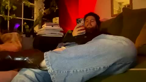 Liam online show from 11/24/25, 02:22