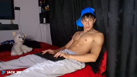 Snapshot of strong_jackxxx chatting on 10/03/25, 05:37 Daddy Jack online show from 10/03/25, 05:37