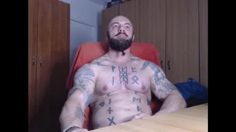 Snapshot of strongivan chatting on 12/02/24, 04:53 StrongIvan online show from 12/02/24, 04:53
