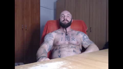 StrongIvan online show from 11/10/25, 07:24