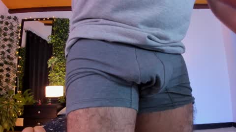 strosa_ online show from 01/14/25, 11:37