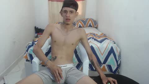Snapshot of stuart_17 chatting on 10/23/25, 03:11 stuart_17 online show from 10/23/25, 03:11