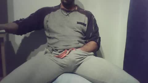 Ero online show from 01/11/25, 05:40
