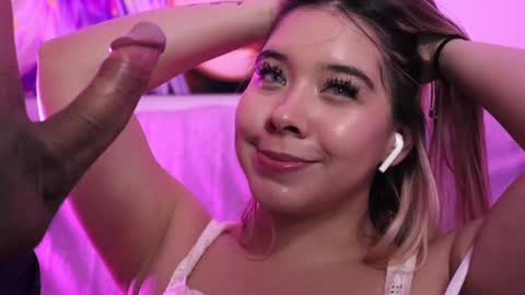 Snapshot of students_porn chatting on 01/10/25, 01:42 students_porn online show from 01/10/25, 01:42