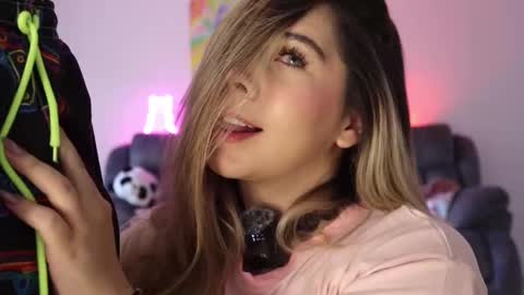 Snapshot of students_porn chatting on 02/19/25, 08:10 students_porn online show from 02/19/25, 08:10